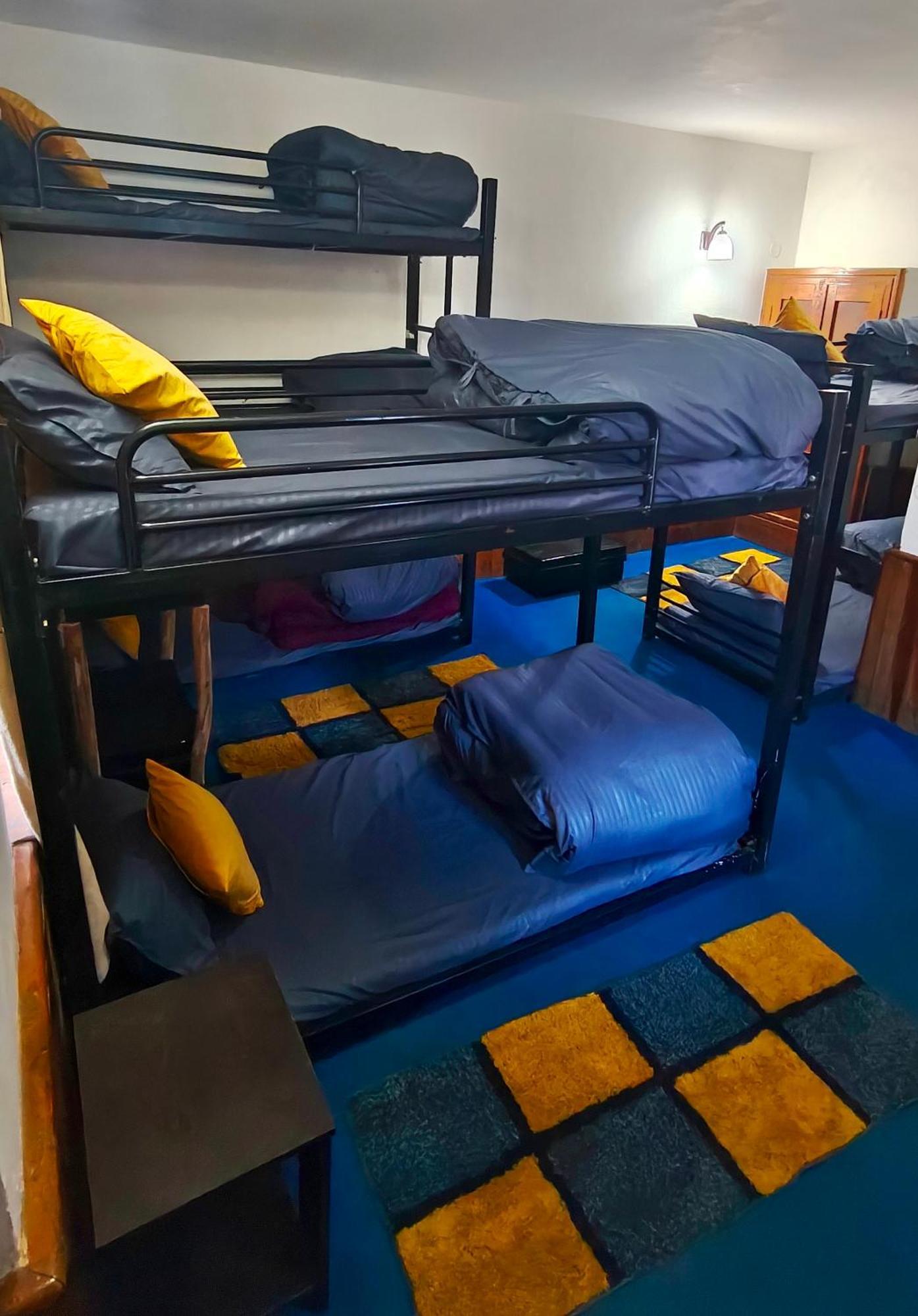 Basecamp Manali Hostel Bagian luar foto
